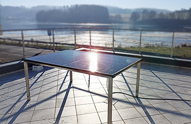 Solartisch selber bauen - Schritt für Schritt DIY Anleitung zum eigenen PV-Tisch - Solartisch selber bauen - Schritt für Schritt DIY Anleitung