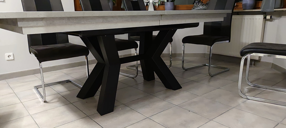 Tischuntergestell Metall schwarz matt