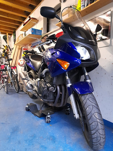 Rollhilfe Motorrad Garage