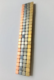 Würfelmagnet-Set 5mm beschichtet mit Gold, Kupfer, Nickel und Chrom, jeweils 25 Stück je Farbe (1 Set á 100 Stück)